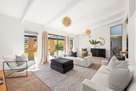 Photo of property in 8 Ewan Place, Taradale, Napier, 4112