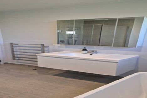Photo of property in 330 Cable Bay Block Road, Cable Bay, 0420