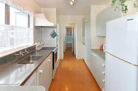 Photo of property in 41b Hatton Road, Orewa, 0931