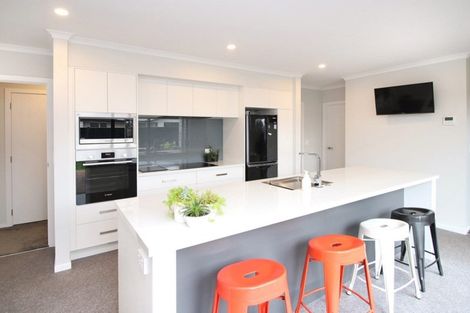 Photo of property in 60 Oak Ridge Drive, Te Awamutu, 3800