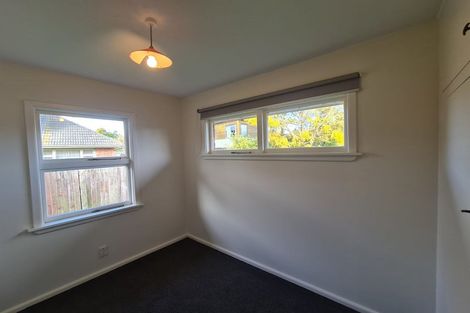 Photo of property in 98 Hinau Street, Riccarton, Christchurch, 8041