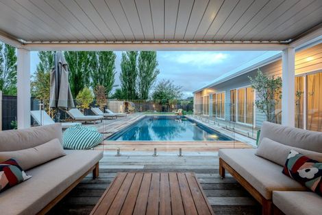 Photo of property in 38 Orchard Road, Greytown, 5712