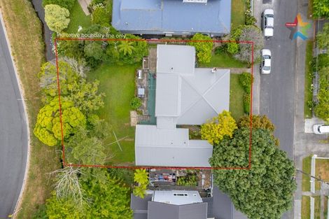 Photo of property in 1 Woodvale Grove, Fairfield, Lower Hutt, 5011