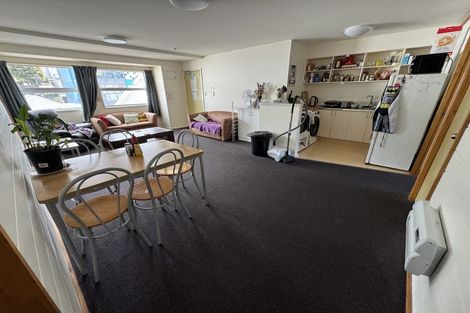 Photo of property in Drummond Street Flats, 16/19 Drummond Street, Mount Cook, Wellington, 6021