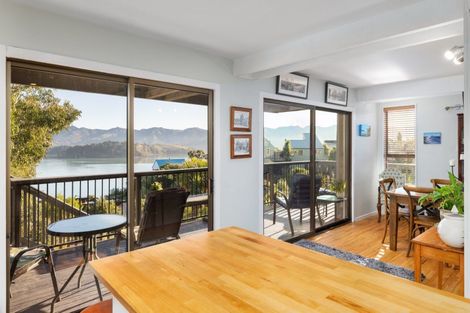 Photo of property in 4 James Drive, Diamond Harbour,  8971