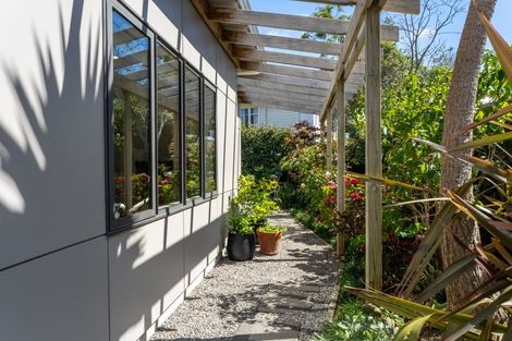 Photo of property in 3b Hawtrey Terrace, Johnsonville, Wellington, 6037