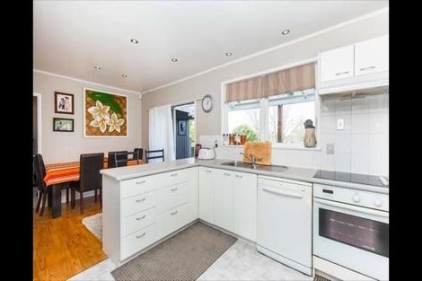 Photo of property in 5 Valencia Place, Manurewa, Auckland, 2102