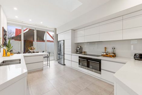 Photo of property in 233 Kingsbury Avenue, Rangiora, 7400