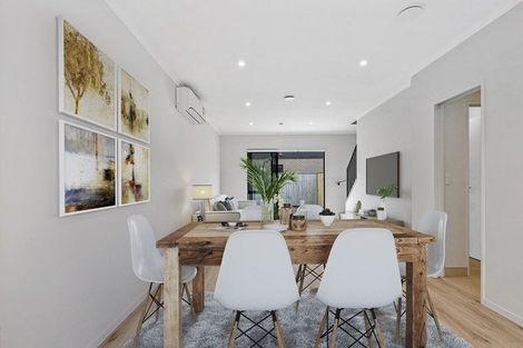 Photo of property in 17 Orona Place, Takanini, 2112