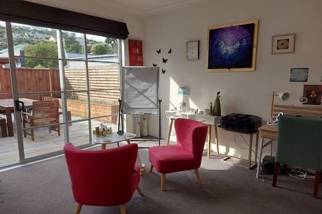 Photo of property in 110a Clyde Street, Island Bay, Wellington, 6023