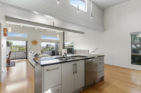 Photo of property in 37a Mount Avenue, Pauanui, Hikuai, 3579