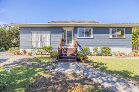 Photo of property in 5 Merida Place, Unsworth Heights, Auckland, 0632