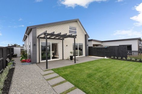 Photo of property in 7 Lavinias Way, Chartwell, Hamilton, 3210