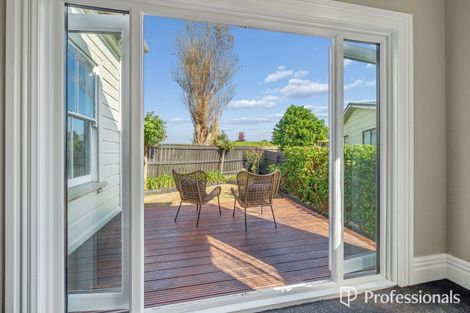 Photo of property in 19a Randwick Crescent, Moera, Lower Hutt, 5010