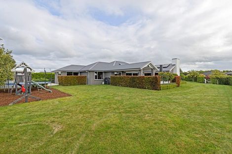 Photo of property in 26 Mike Smith Drive, Cambridge, 3434