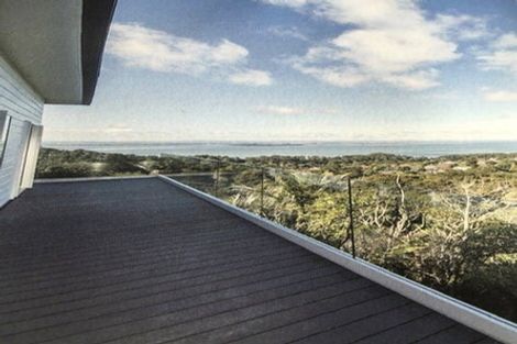 Photo of property in 23 The Drive, Titirangi, Auckland, 0604