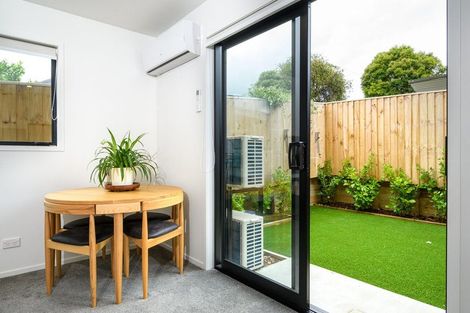Photo of property in 10/57 Taikata Road, Te Atatu Peninsula, Auckland, 0610