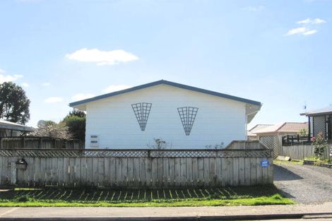 Photo of property in 1/40 Heathdale Crescent, Papakura, 2110