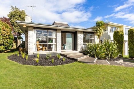 Photo of property in 55 Hawai Street, Two Mile Bay, Taupo, 3330