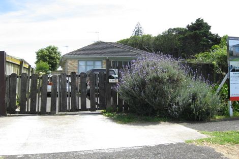 Photo of property in 1/23 Miller Road, Mangere Bridge, Auckland, 2022