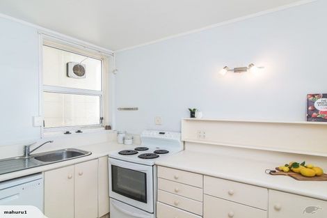 Photo of property in Matai Moana, 178f3 Oriental Parade, Oriental Bay, Wellington, 6011