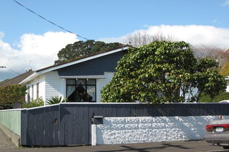 Photo of property in 30 David Street, Westown, New Plymouth, 4310