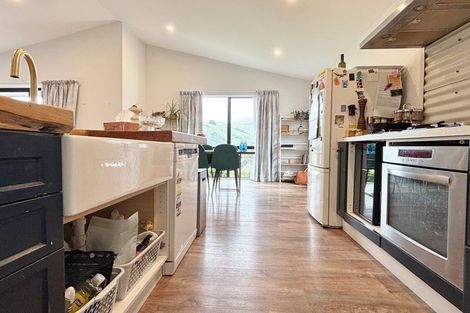 Photo of property in 19 Totara Drive, Duvauchelle, 7581