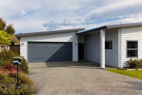 Photo of property in 43 Miromiro Drive, Kaikoura, 7300
