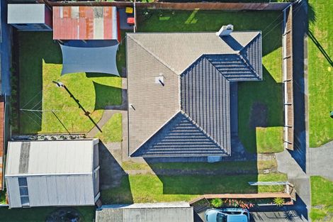Photo of property in 22 Brookes Terrace, Waitara, 4320