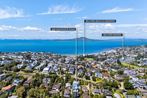 Photo of property in 48b Heathcote Road, Castor Bay, Auckland, 0620