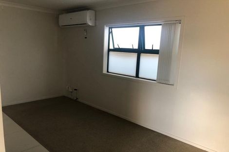 Photo of property in 3 Riverina Avenue, Pakuranga, Auckland, 2010