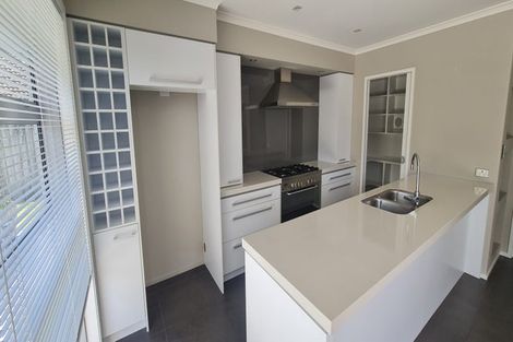 Photo of property in 3 Portofina Court, Papamoa Beach, Papamoa, 3118