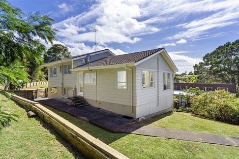 Photo of property in 43 Fordham Street, Beach Haven, Auckland, 0626