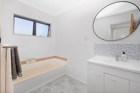 Photo of property in 173b Waerenga Road, Otaki, 5512