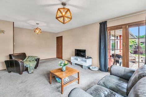 Photo of property in 1/5 Newland Street, Hoon Hay, Christchurch, 8025
