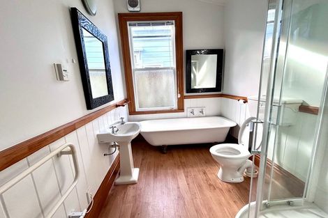 Photo of property in 136 Richmond Street, Petone, Lower Hutt, 5012