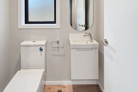 Photo of property in 5 Bathurst Street, Silverstream, Upper Hutt, 5019