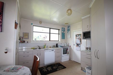 Photo of property in 93 Cordelia Street, Stratford, 4332