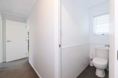 Photo of property in 57 Redwood Drive, Massey, Auckland, 0614