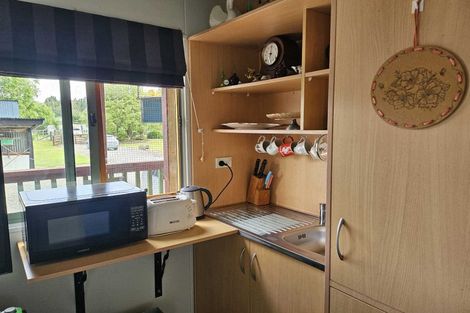 Photo of property in 28 Huia Street, Ohura, 3926