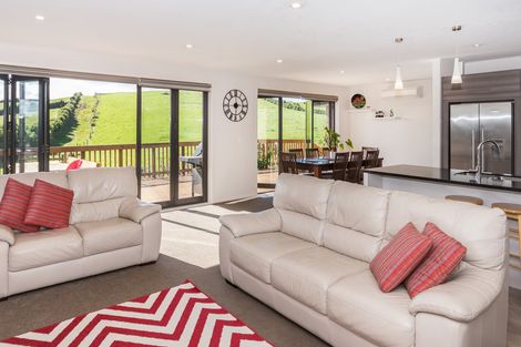 Photo of property in 74 Isabella Drive, Pukekohe, 2120