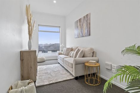 Photo of property in 10/31 Reynolds Place, Papamoa Beach, Papamoa, 3118