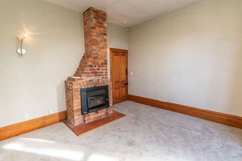 Photo of property in 19 Douglas Street, Mount Cook, Wellington, 6021