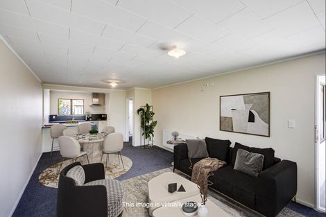 Photo of property in 2/802 Victoria Street, Parkvale, Hastings, 4122