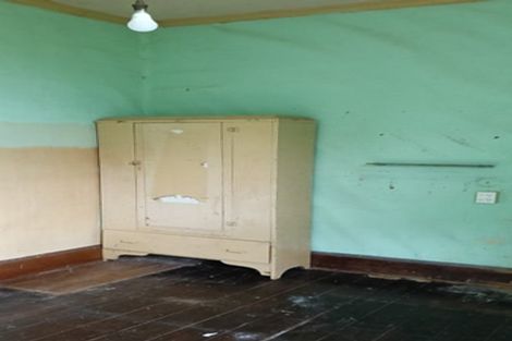 Photo of property in 28 Highbury Road, Highbury, Wellington, 6012