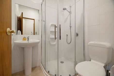 Photo of property in 3b London Lane, Queenstown, 9300