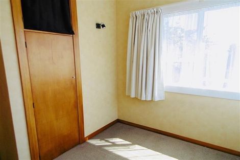 Photo of property in 3b Waimea Street, Westown, New Plymouth, 4310