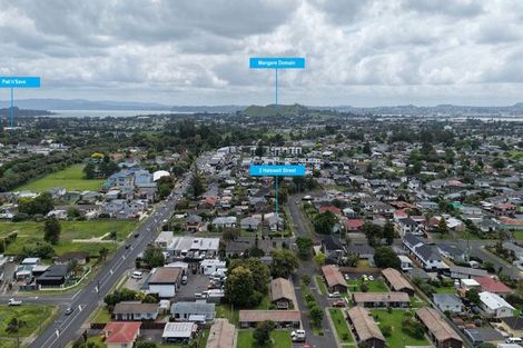Photo of property in 2 Halswell Street, Mangere East, Auckland, 2024