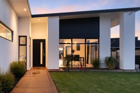Photo of property in 23 Selliera Place, Papamoa Beach, Papamoa, 3118