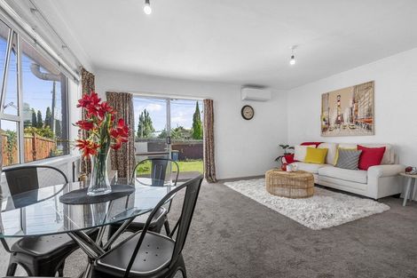 Photo of property in 1/56 Rimu Street, New Lynn, Auckland, 0600